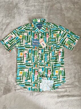 RSVLTS Green Geometric & Multicolor Short-Sleeve Button-Down Shirt